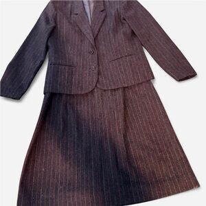 Vintage Late 70s / Early 80s Pinstripe 2‑Piece Suit — Size 13 (Modern 8–10)